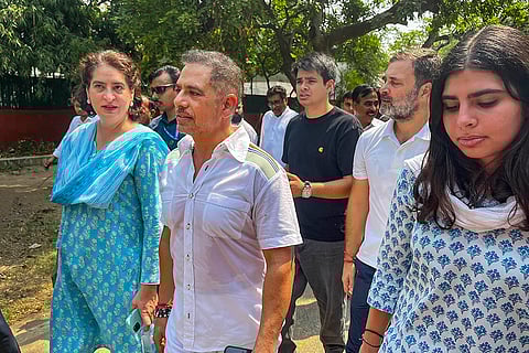 Priyanka Gandhi, Robert Vadra, Miraya Vadra, Raihan Vadra and Rahul Gandhi